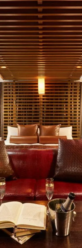 HOTEL LOVE，位于名古屋的酒店