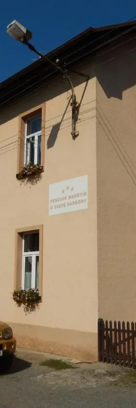 PENZION MANĚTÍN u Sv. Barbory，位于Manětín的酒店