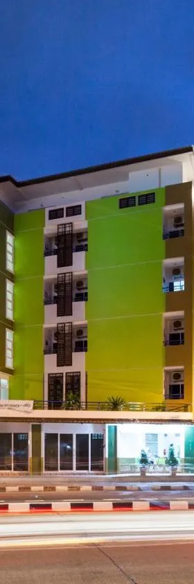 Je T'aime Hotel，位于董里的酒店
