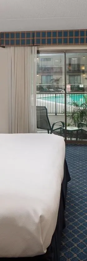 鲍克斯布洛瑞晶斯酒店，位于博客斯博拉夫的酒店