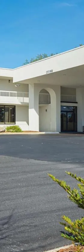 纽南6号汽车旅馆 ，位于纽南的酒店