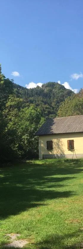 Gîte Espace et Montagne，位于阿拉纽埃的酒店