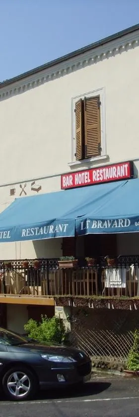 布拉瓦德酒店，位于Jumeaux的酒店
