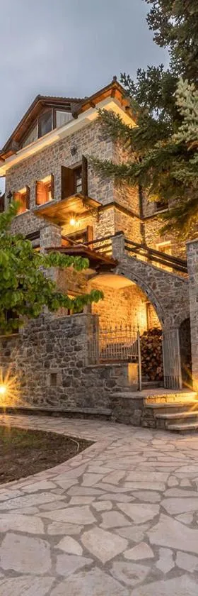 Villa Mylonas，位于Áno Polídhrosos的酒店