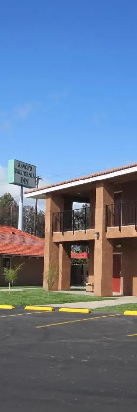 Rancho California Inn Temecula，位于蒂梅丘拉的酒店
