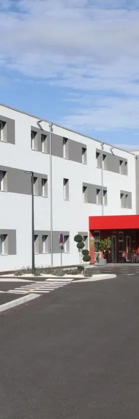 B&B HOTEL Valence TGV Romans，位于阿利仙的酒店