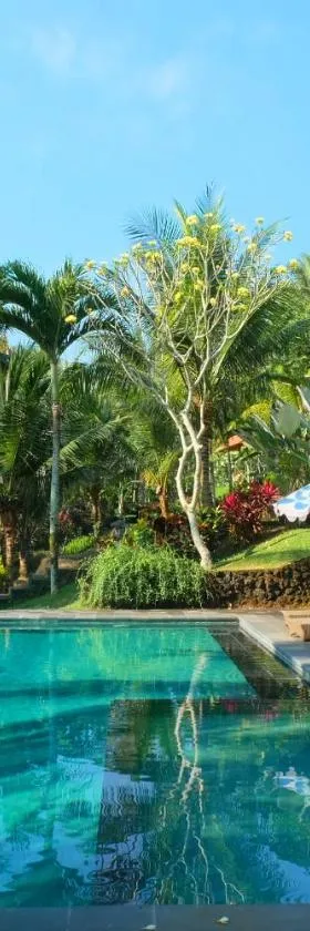 Puri Taman Sari Resort，位于塔巴南的酒店