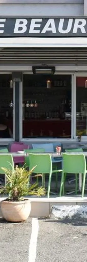 波雷加德酒店，位于布里夫拉盖亚尔德的酒店