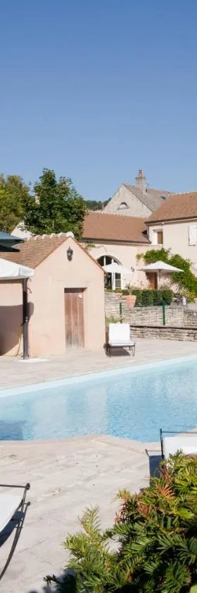 Domaine De La Combotte，位于Nantoux的酒店