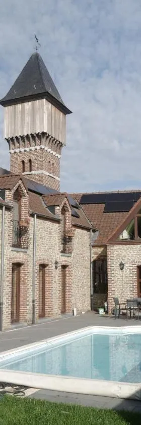 Gite 3 épis Tour de Charme，位于Péruwelz的酒店