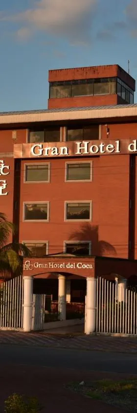 Gran Hotel De Lago - El Coca，位于弗朗西斯科德奥雷利亚纳港的酒店