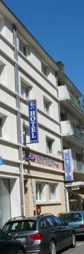 贝特洛酒店，位于图尔的酒店