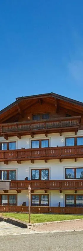 Hotel ZUM STERNENHOF，位于克森的酒店