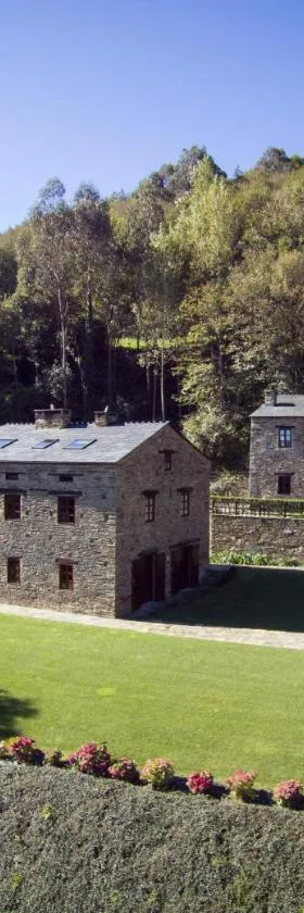 Aldea Rural y Gastro Restaurante Casona de Labrada，位于Labrada的酒店