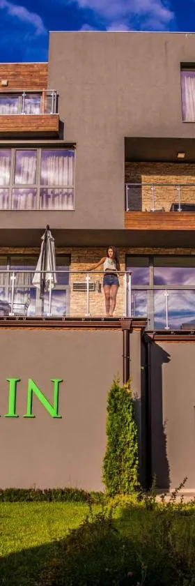 Villa Pirin，位于Simitli的酒店