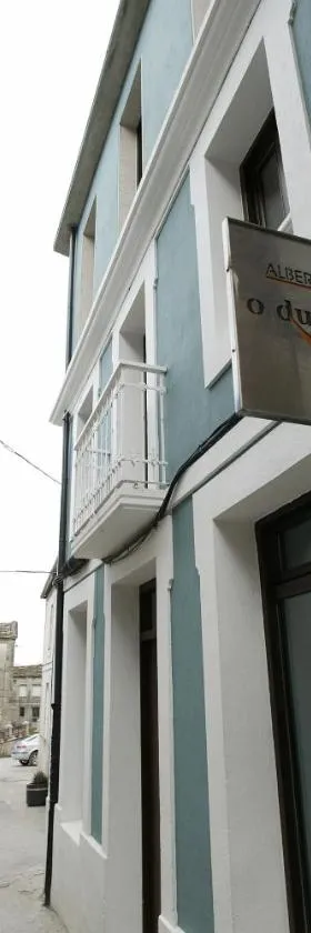 杜米念托旅舍，位于萨里亚的酒店