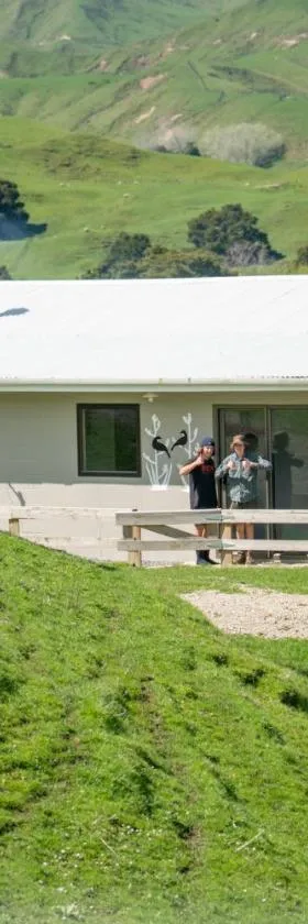 Mahaanui Quarters Farmstay，位于Tiniroto的酒店