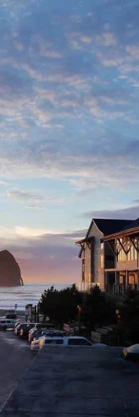 Headlands Coastal Lodge & Spa，位于太平洋城的酒店