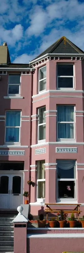 Athol Park Guest House，位于伊林港的酒店