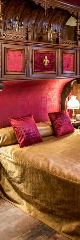 Suite Médiévale 40m2 chambre d' hôte du Mas Fabrègue，位于Servas的酒店