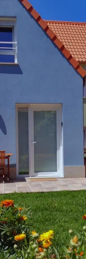 Catapeixe Holiday Apartments，位于雷东德拉的酒店