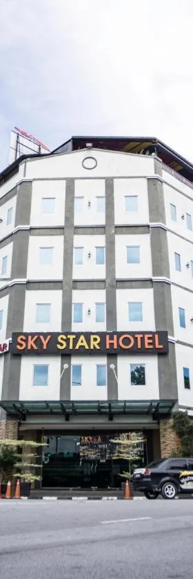 Sky Star Hotel KLIA/KLIA2，位于雪邦的酒店