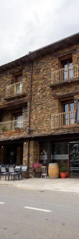 Hotel Rural Los Angeles en Las Hurdes，位于维加斯德科里亚的酒店
