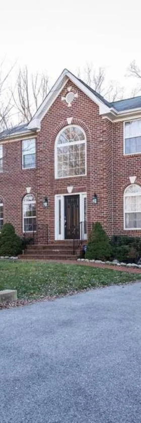 Superb Basement close to the Gaylord MGM Outlets National Harbor，位于华盛顿堡的酒店