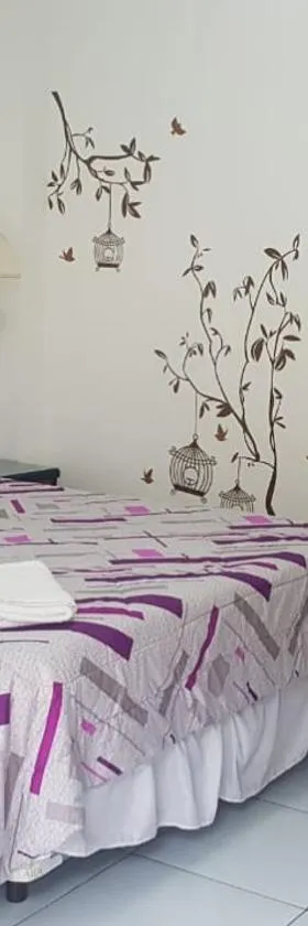 Hotel Las Palmas，位于埃斯梅拉达斯的酒店