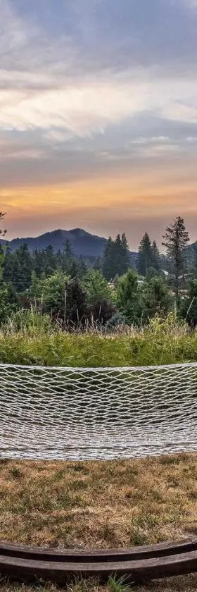 卡森岭豪华小屋旅馆，位于Carson的酒店
