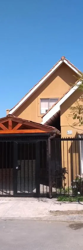 Casa de veraneo Peñaflor，位于Malloco的酒店
