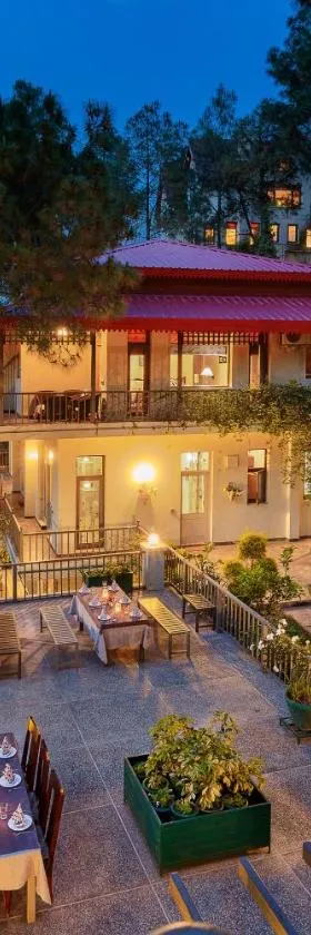 7 Pines Kasauli，位于卡绍利的酒店
