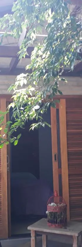 Casa Jabuticaba Refúgio e Hospedagem，位于圣米格尔-阿尔坎茹的酒店