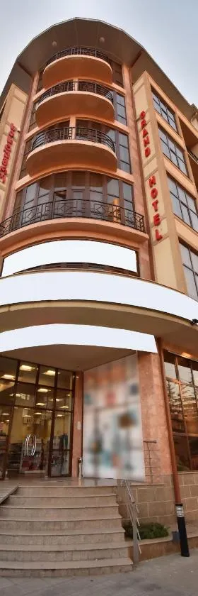 格兰德酒店，位于祖格迪迪的酒店