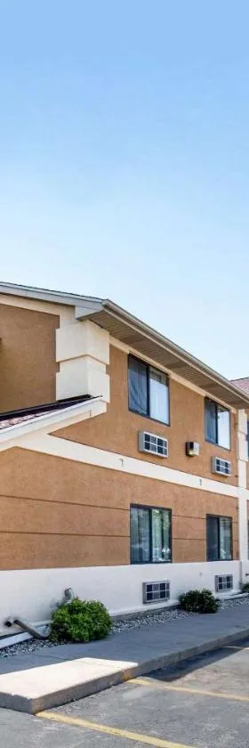 Quality Inn Monee I-57，位于Monee的酒店