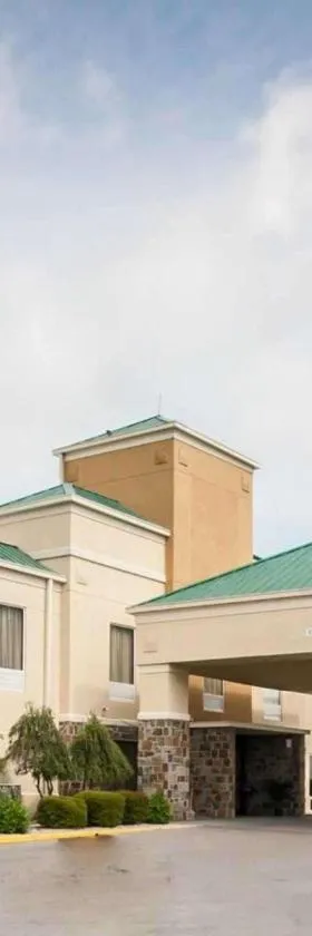 Quality Inn Hayti North，位于Hayti的酒店