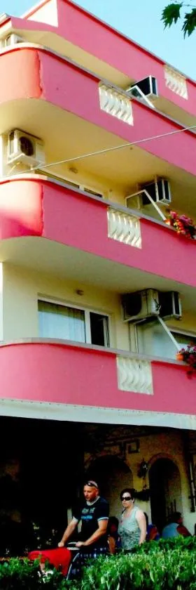 Arkadia Guest House，位于普里莫尔斯科的酒店