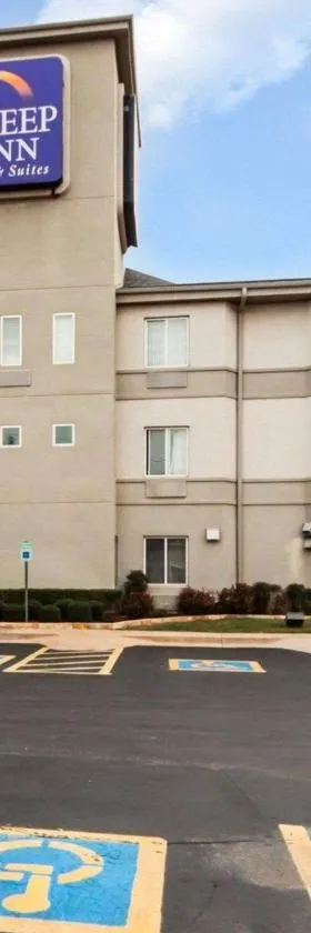Sleep Inn & Suites Edmond near University，位于爱德蒙的酒店