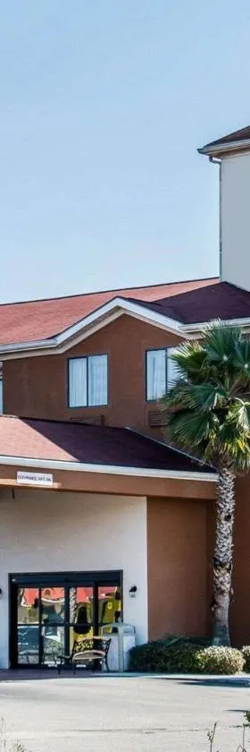 Sleep Inn Hardeeville - I-95，位于哈迪维尔的酒店