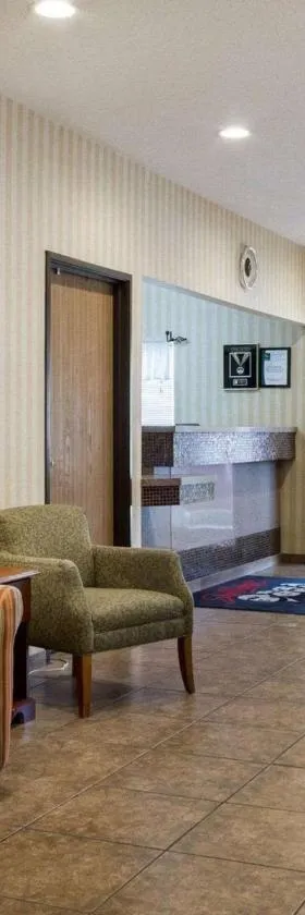 Quality Inn Brookings-University，位于布鲁金斯的酒店