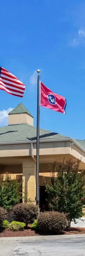 Quality Inn Clinton-Knoxville North，位于Clinton的酒店