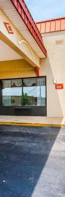 戴恩斯伊克诺酒店，位于戴尔斯堡的酒店
