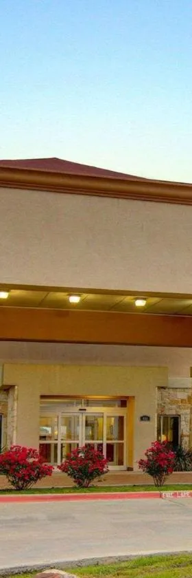 阿尔瓦拉多康福特茵酒店，位于Alvarado的酒店