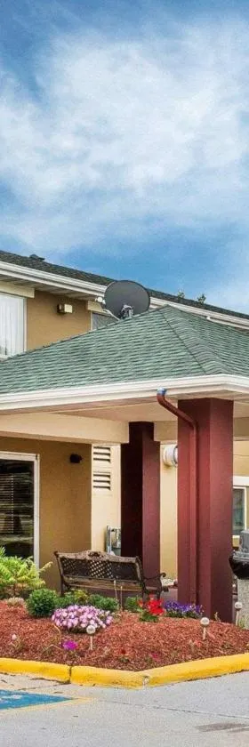 Quality Inn Manitowoc，位于马尼托沃克的酒店