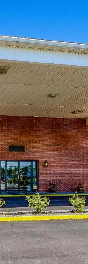 Quality Inn & Suites Creedmor - Butner，位于Creedmoor的酒店