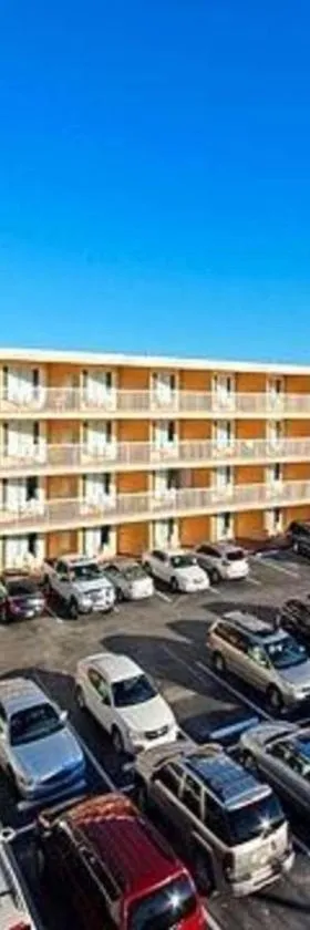 Comfort Inn & Suites Ormond Beach Oceanfront，位于奥蒙德海滩的酒店