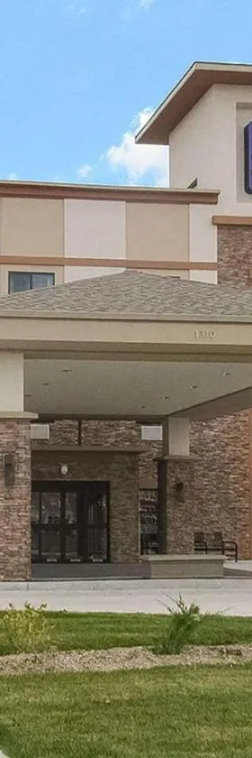 Sleep Inn & Suites Fort Dodge，位于道奇堡的酒店