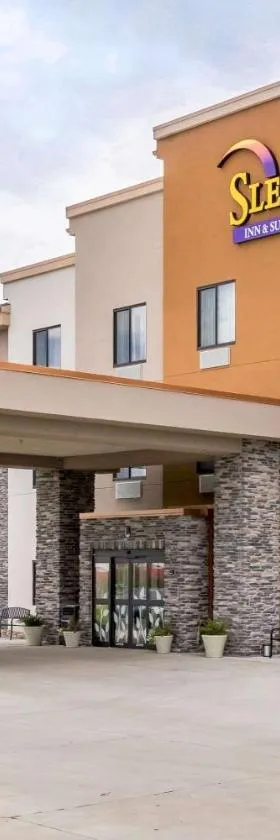 Sleep Inn & Suites West Des Moines near Jordan Creek，位于西得梅因的酒店
