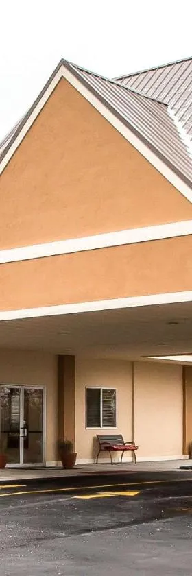 Quality Inn Morris I-80，位于Morris的酒店