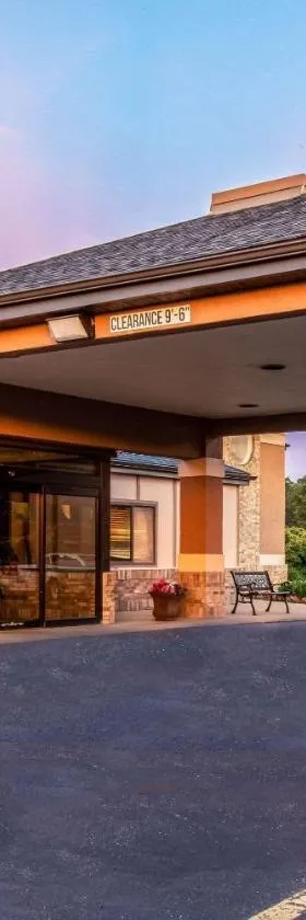 Country Inn & Suites by Radisson, Muskegon, MI，位于马斯基根的酒店
